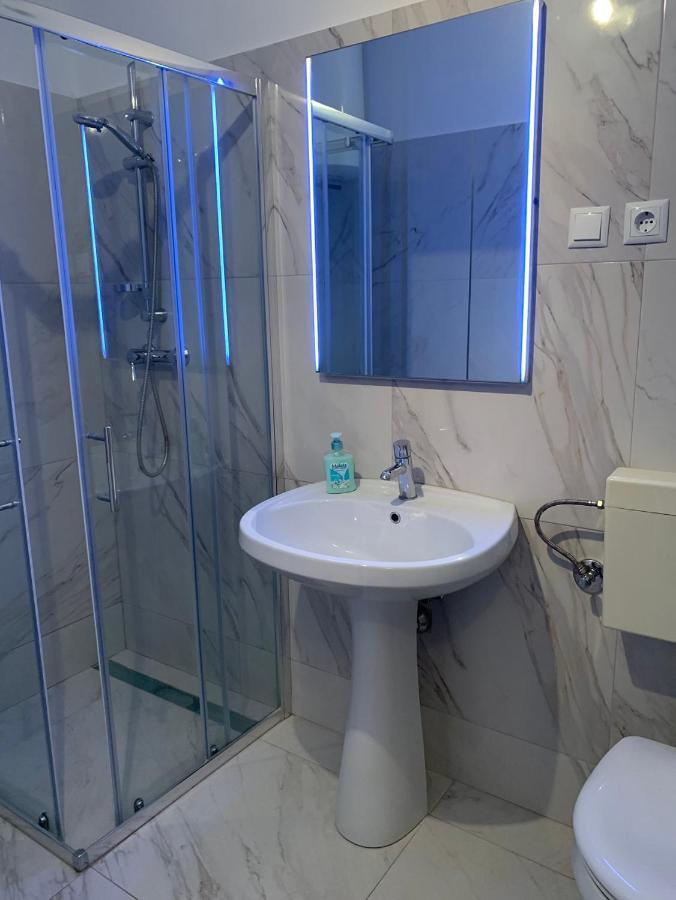 Apartman Kartec クルク エクステリア 写真